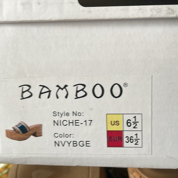 Bamboo Wedge Sandal Size 6 1/2 or 7 Brand New with Box - Picture 7 of 8